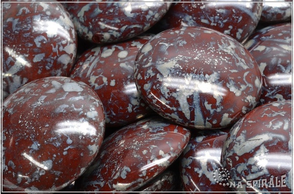 Kaboon kulat 25 mm - Opaque Dark Red Picasso, 1 ks