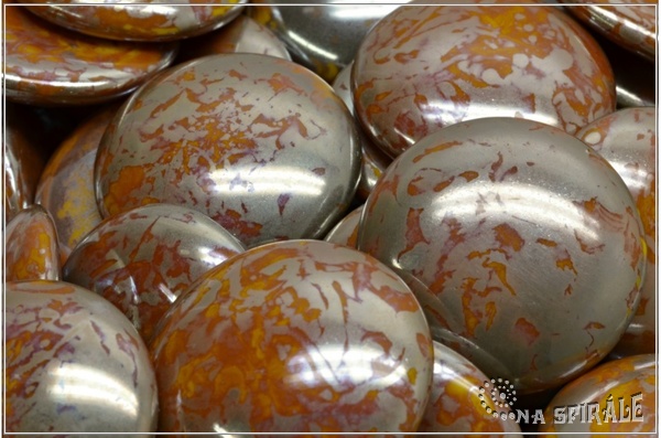 Kaboon kulat 25 mm - Opaque Yellow Picasso, 1 ks