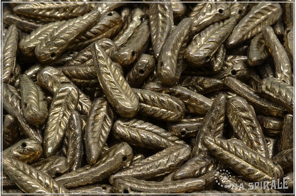 Peka 5x17 mm, Jet Gold, 12 ks