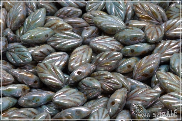 List bukov 7x11 mm - Chalk Safari, 20 ks
