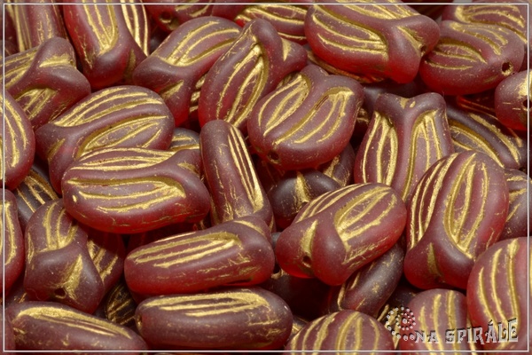 Tulipn - Tulip, 16x11 mm, Transparent Red Matted Gold Wash, 3 ks