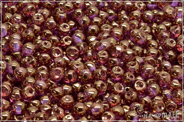 Houbiky 4x3 mm, Crystal Violet-Gold Luster, 50 ks