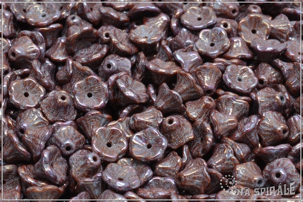 Kytiky - kalky 7x5 mm, Opaque Chocolate Nebula, 25 ks