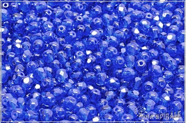 Ohovky 4 mm, Transparent Dark Sapphire, 50 ks