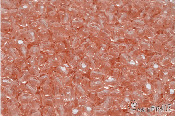 Ohovky 4 mm, Transparent Rosaline, 50 ks