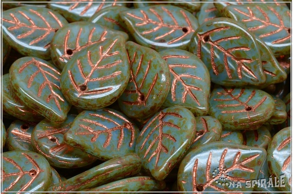 List jablo 18x13 mm - Sky Blue Opal, Travertine, Copper Wash, 6 ks