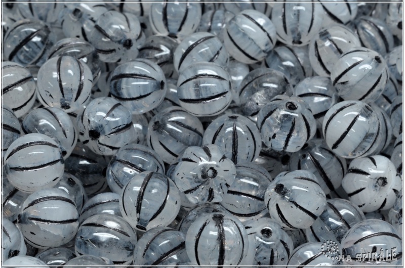 Meloun - melon bead 8 mm, white+crystal, black wash, 12 ks