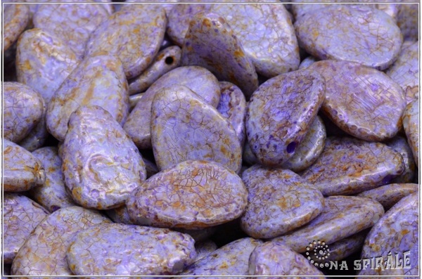 Anemone Petal 11x16 mm - Chalk Etched Herbs&Spices Lavender, 6 ks