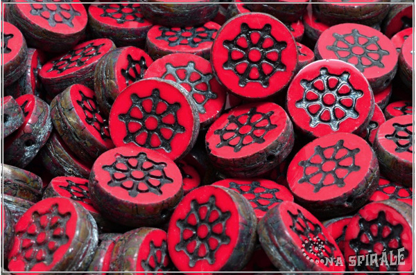 Penzek kormidlo/Wheel Coin 12 mm, Opaque Red Travertine Black Wash, 1 ks