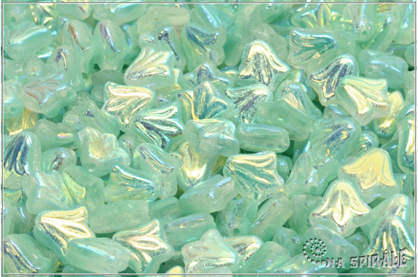 Lily - Lilie, 9x9 mm, Crystal-Mint Bicolor AB Full, 12  ks
