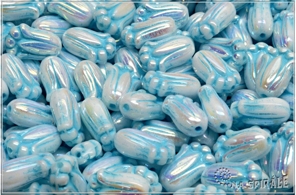 Tulipn - Tulip Bud, 12x8 mm, Chalk AB Full Light Blue Wash, 12 ks