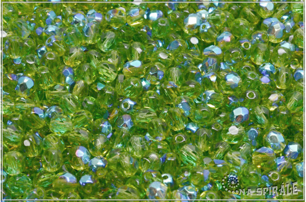 Oh�ovky 4 mm, Transparent Olivine AB, 50 ks
