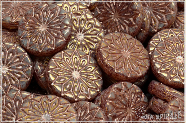 Origami Flower, 18x18 mm, Isabela Red Teracota Taupe Wash, 1 ks
