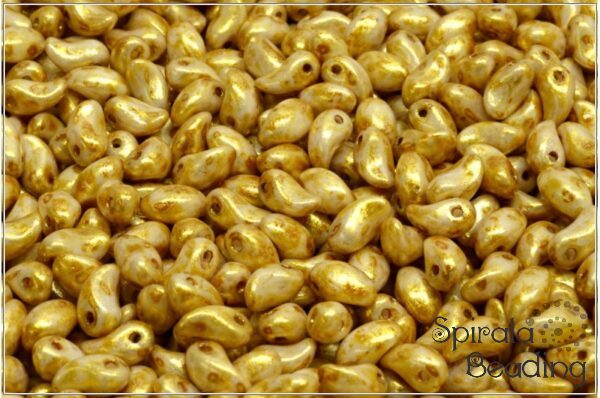 Lily Petal 4x6 mm - Chalk Herbs&Spices Curry, 30 ks