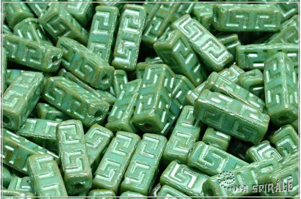 Celtic Block LH 15x5 mm, Opaque Green Turquoise Lt Green Wash, 6 ks