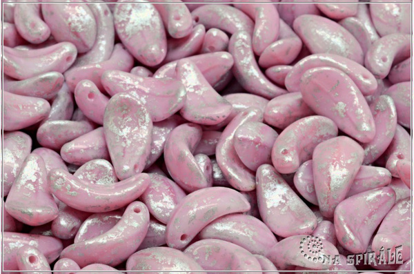 Zahnut lupnek 7x13 mm - Opaque Pink Silver Splash, 12 ks