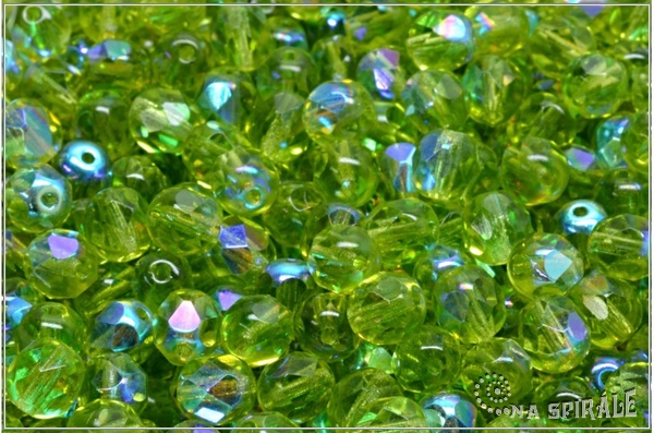 Oh�ovky 6 mm, Transparent Olivine AB, 20 ks