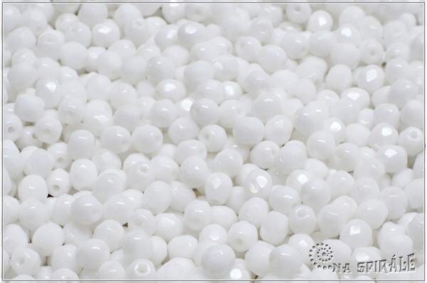 Oh�ovky 4 mm, Chalk White, 50 ks