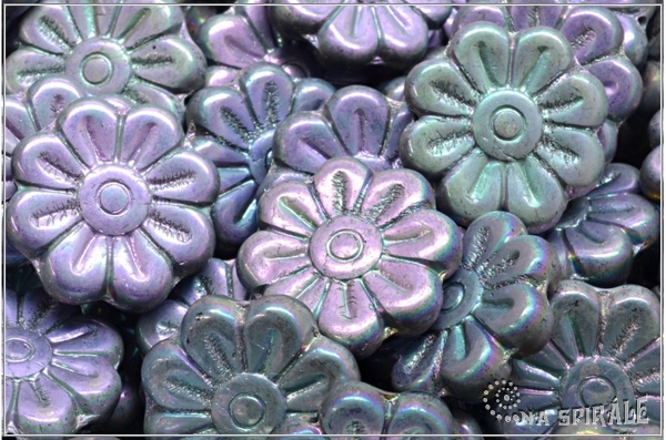 Kopretina - Daisy Flower, 18 mm, Crystal Vitrail Light AB Full, 1 ks