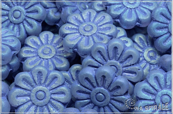 Kopretina - Daisy Flower, 18 mm, Crystal Matted Denim Blue Wash AB Full, 1 ks