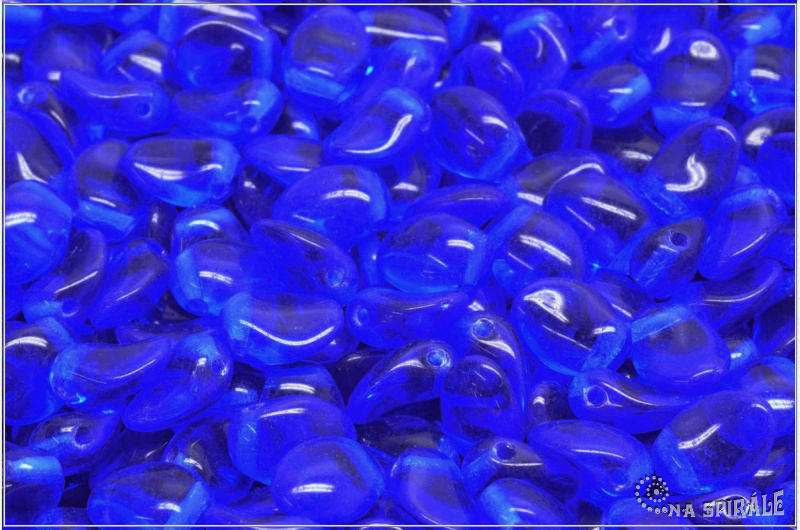 Tulip Petal 6x8 mm - Transparent Dark Sapphire, 30 ks
