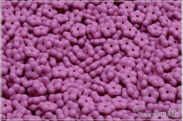 Kyti�ky - pomn�nky 5 mm, Velvet Mat Puprple, 50 ks