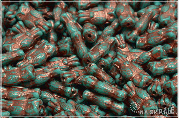 Sova 15x7 mm, Opaque Turquoise Light Copper Wash, 8 ks
