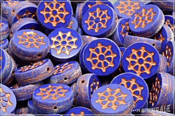 Penzek kormidlo/Wheel Coin 12 mm, Opaque Cobalt Blue Copper Wash, 1 ks