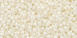 TOHO Opaque-Lustered Navajo White, TR-15-122, 5 g