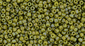 TOHO Semi Glazed Rainbow - Olive, TR-15-2631F, 5 g