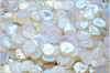 Rose petal 7x8 mm, Crystal Matted AB, 50 ks Rose petal 7x8 mm, Crystal Matted AB, 50 ks