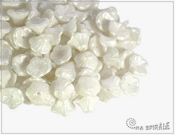 Kytiky - kalky 7x5 mm, Pearl Shine White, 25 ks