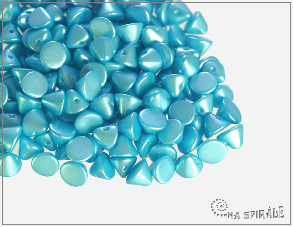 Button Bead 4 mm, Pastel Aqua, 30 ks