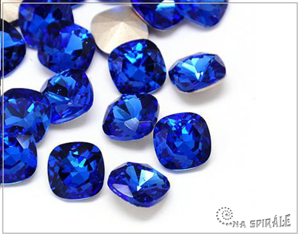 Brouen sklenn tverec, Sapphire, 12x12 mm, 1 ks