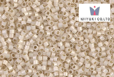 Miyuki Delica, Silver Lined Pale Cream Opal DB1451, 5 g