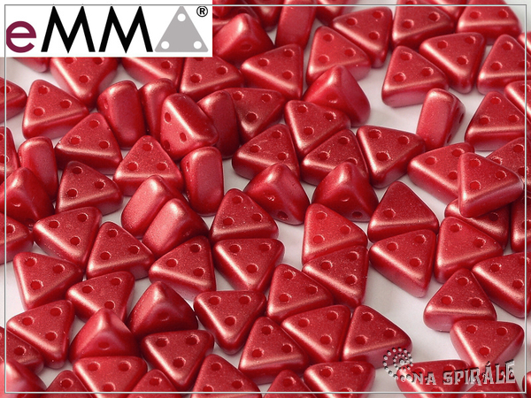 eMMA Beads, Pastel Dark Coral, 20 ks