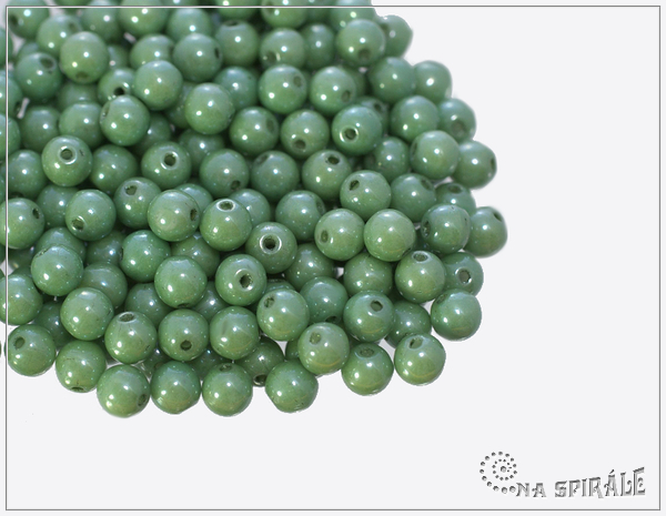 Kuliky 4 mm, Chalk Green Luster, 100 ks