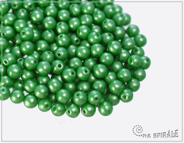 Kuliky 3 mm, Pearl Shine Light Green, 100 ks