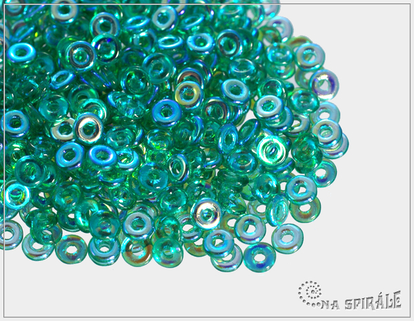 O-bead, transparent emerald AB, 2,5 g