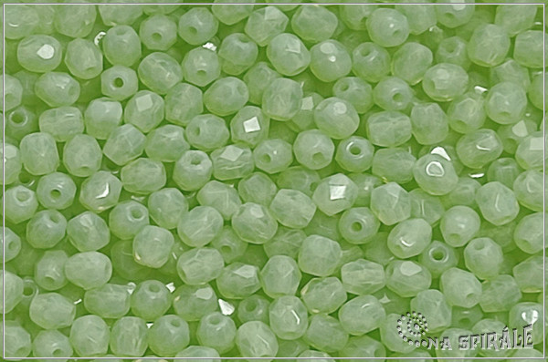 Oh�ovky 4 mm, Pistachio Green Opal, 50 ks