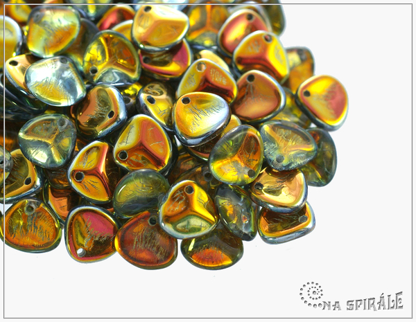 Rose petal 7x8 mm, Crystal Marea, 50 ks