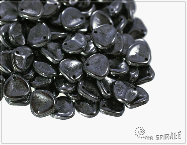 Rose petal 7x8 mm, Metallic Hematite, 50 ks