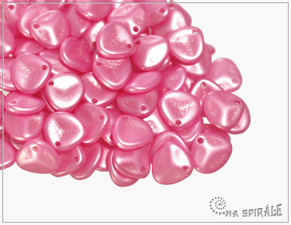Rose petal 7x8 mm, Pearl Shine Light Pink, 50 ks