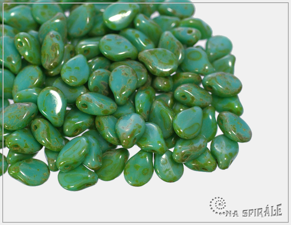 Preciosa Pip 5x7 mm, opaque blue-green Travertine, 30 ks