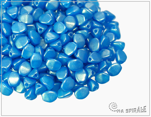 Pohanka Gold Shine Cornflower Blue, 5x3,5 mm, 50 ks