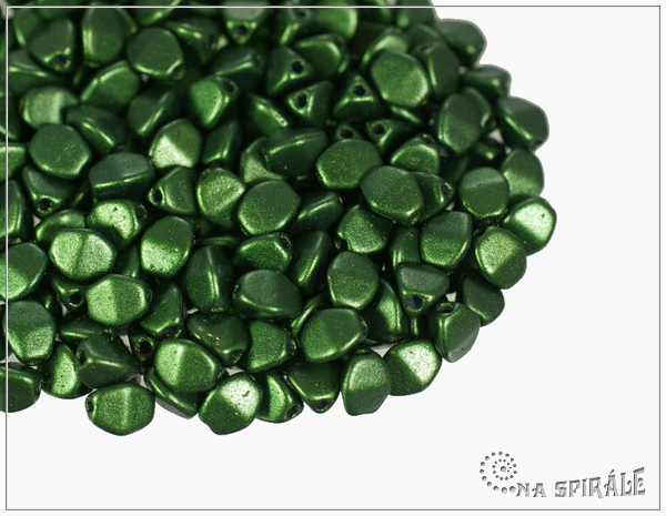 Pohanka Gold Shine Dark Green, 5x3,5 mm, 50 ks