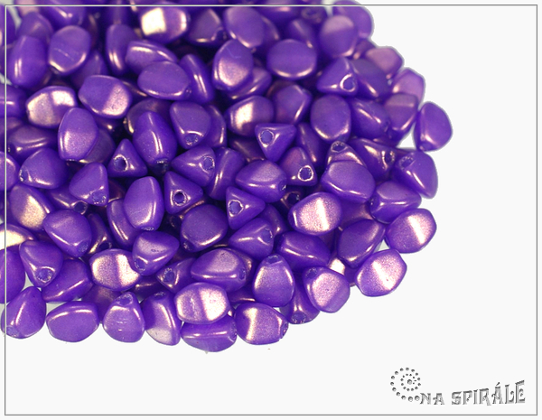 Pohanka Gold Shine Medium Orchid, 5x3,5 mm, 50 ks