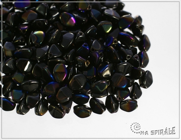 Pohanka jet azuro, 5x3,5 mm, 50 ks