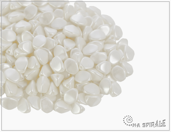 Pohanka Pastel White, 5x3,5 mm, 50 ks
