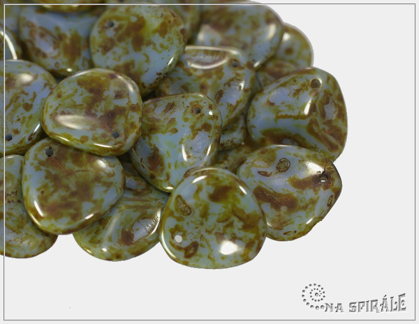 Rose petal 14x13 mm, Opaque Cornflower Travertine, 10 ks